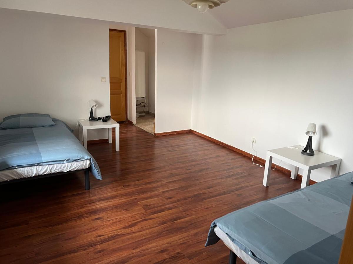 Le Relais De Saint Loup 1 A 66 Personnes Διαμέρισμα Montereau-faut-Yonne Εξωτερικό φωτογραφία